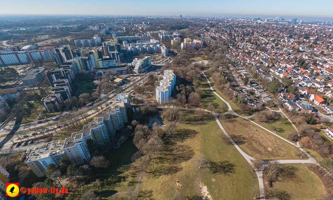 15.02.2023 - Marx-Zentrum und Karl-Marx-Ring mit Umgebung in Neuperlach